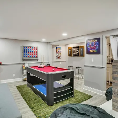 Minneapolis Home Mins From Us Bank Stadium And More